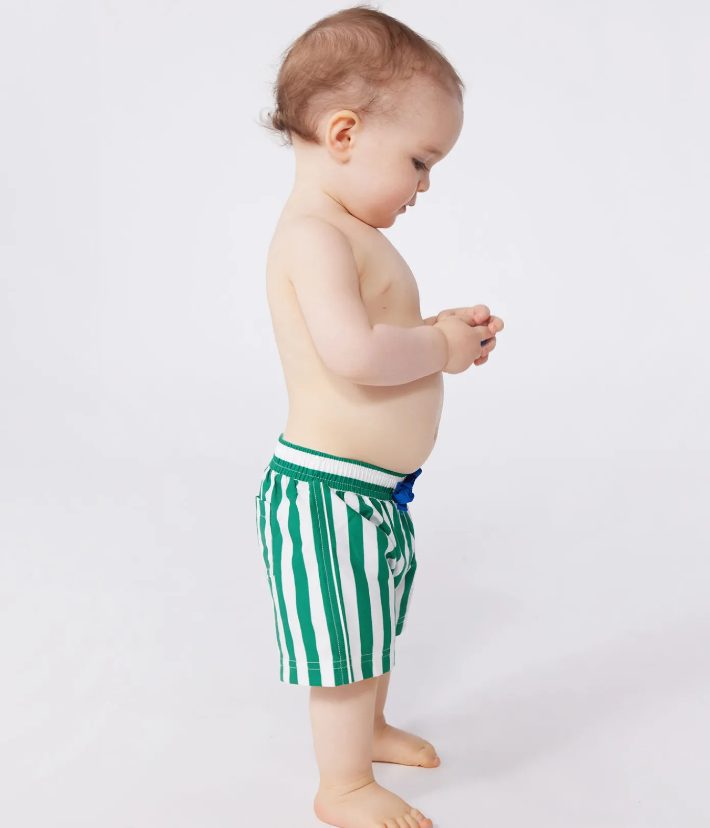 Petit Bateau Bademode, Uv-Kleidung*Baby-Badeshorts mit Streifenmuster grün MARSHMALLOW/ JARDIN