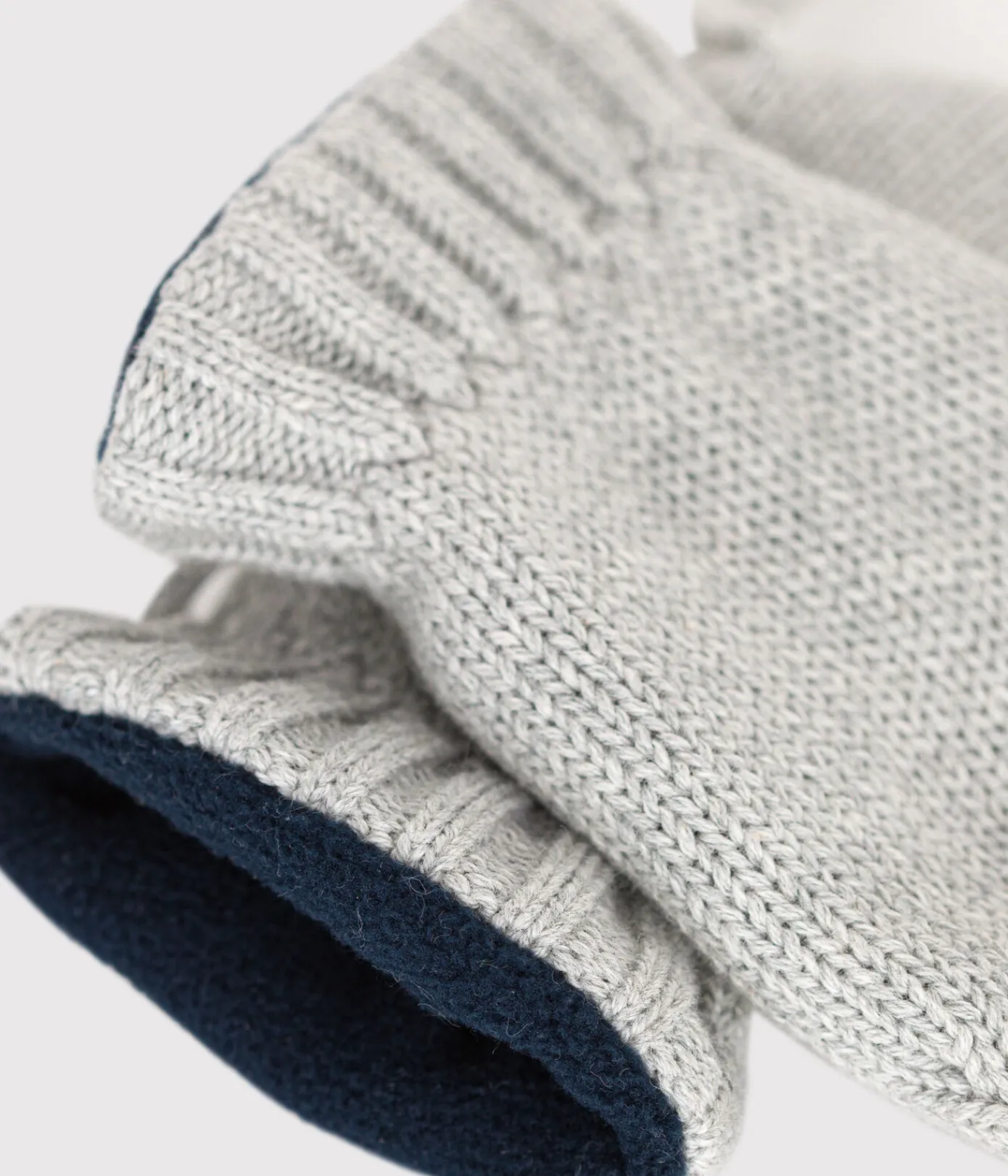 Petit Bateau Accessoires, Sonnenhüte, Caps*Baby-Fäustlinge aus Strick mit Fleece-Futter grau CHATON CHINE