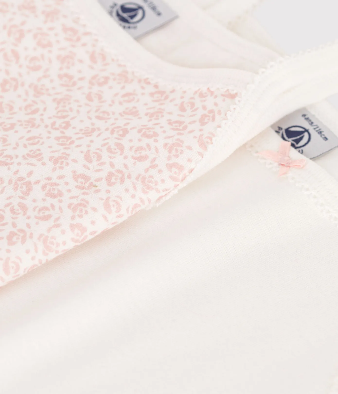 Petit Bateau Unterhemden, Tanktops|T-Shirts, Tops, Oberteile*2er-Set Kinder-Unterhemden aus Baumwolle mit Blumenmuster variante 1