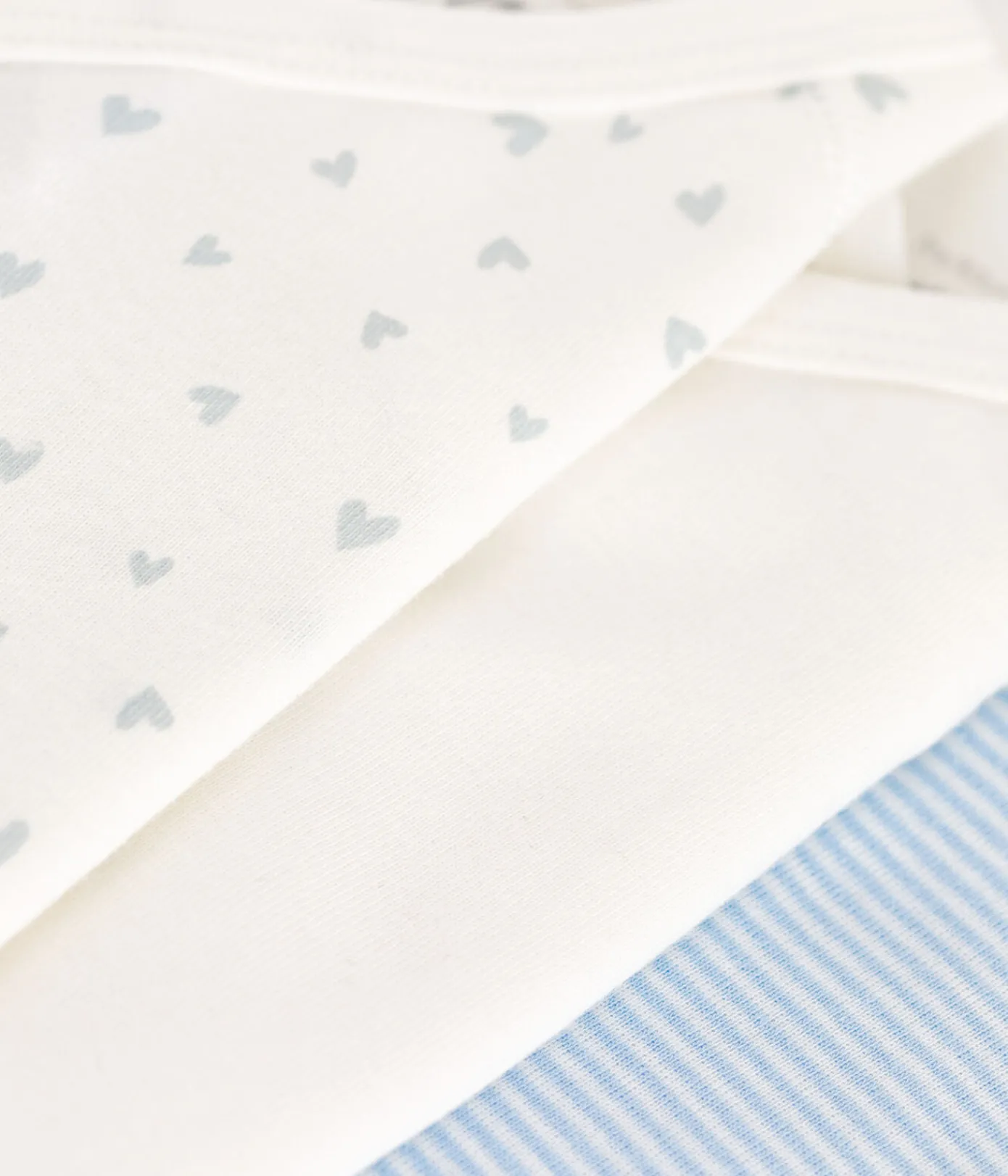 Petit Bateau Bodys|Newborn*3er-Set langärmelige Wickelbodys aus bedruckter Baumwolle variante 1
