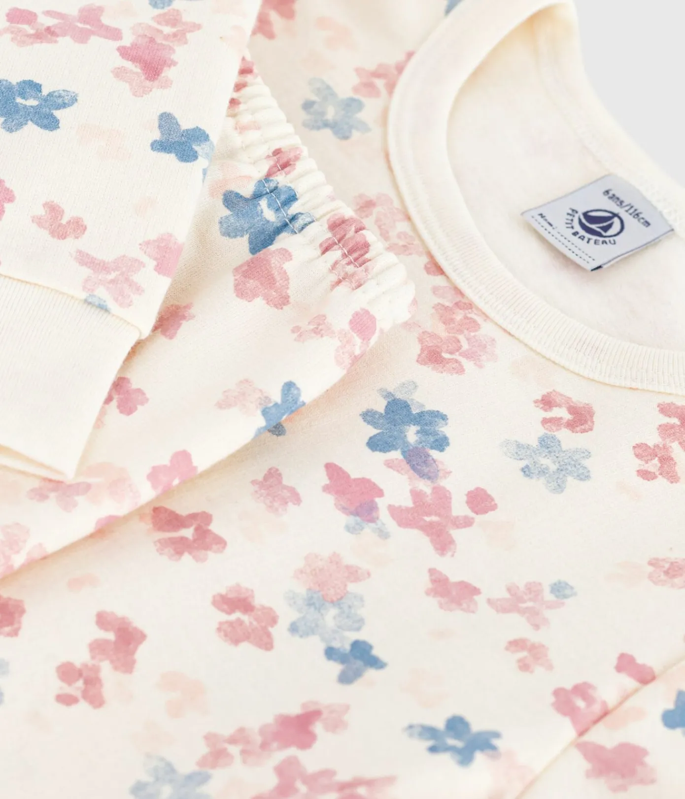 Petit Bateau Schlafanzüge, Nachthemden*Kinder-Pyjama aus Molton mit Blumenmotiv MILK/ MULTICO