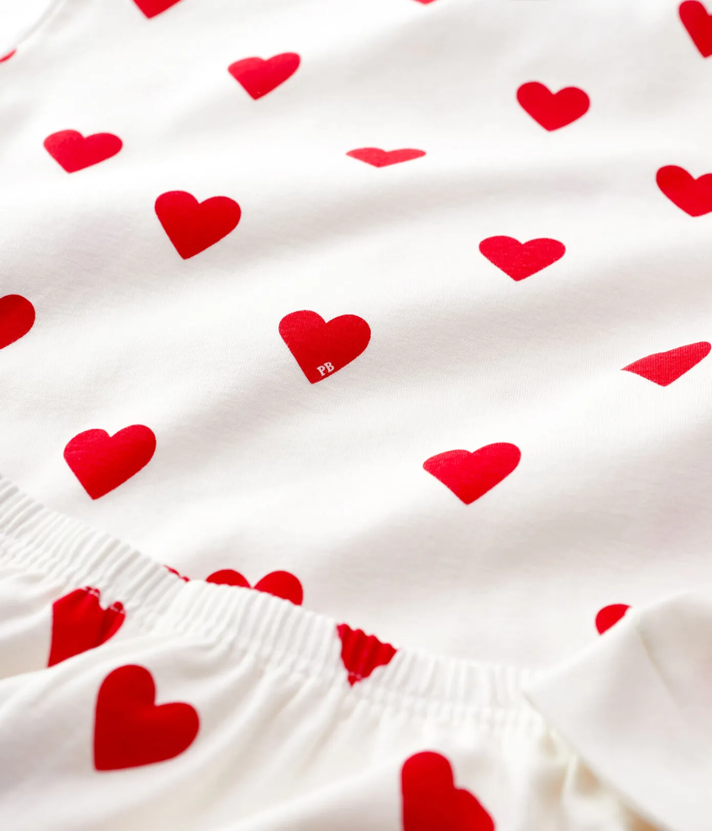 Petit Bateau Schlafanzüge, Pyjamas|Schlafanzüge, Nachthemden*Kinderpyjama aus Rippstrick mit Herzchen für Mädchen weiss MARSHMALLOW/ROT TERKUIT