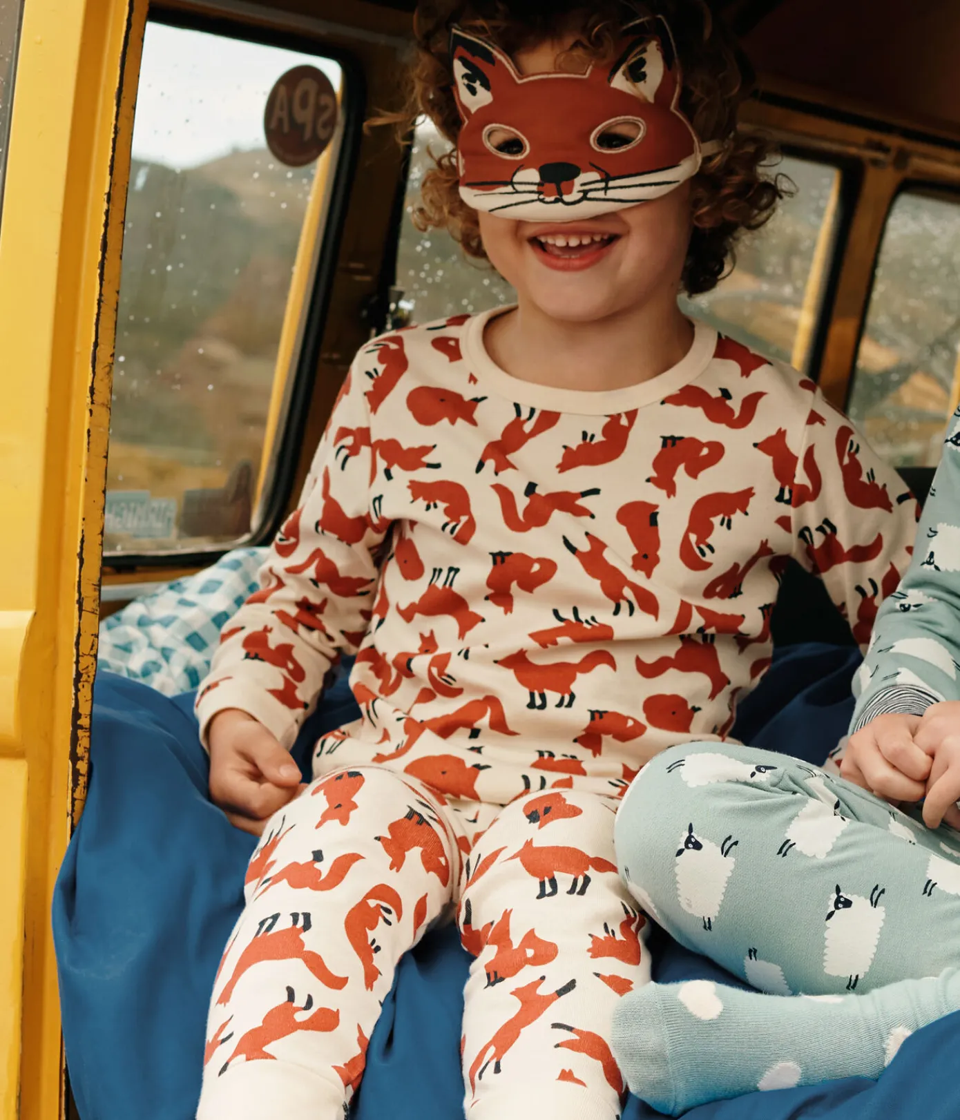 Petit Bateau Schlafanzüge, Pyjamas|Schlafanzüge, Nachthemden*Kinder-Pyjama zum Verkleiden mit Fuchsmotiv aus Baumwolle weiss AVALANCHE/ MULTICO