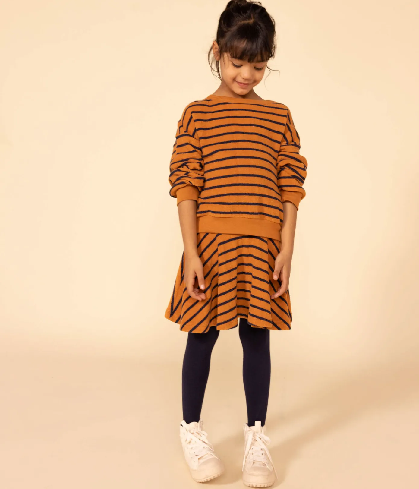 Petit Bateau Kleider, Röcke*Kinderrock aus Bouclé-Frottee für Mädchen ECUREUIL/ SMOKING