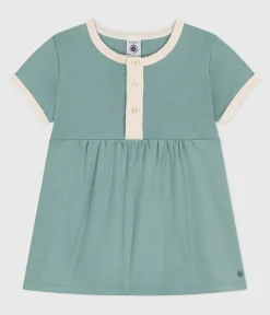 Petit Bateau Kleider*Kurzärmeliges Baby-Kleid aus einfarbiger Baumwolle mit farblich abgesetzten Verzierungen. grün PAUL