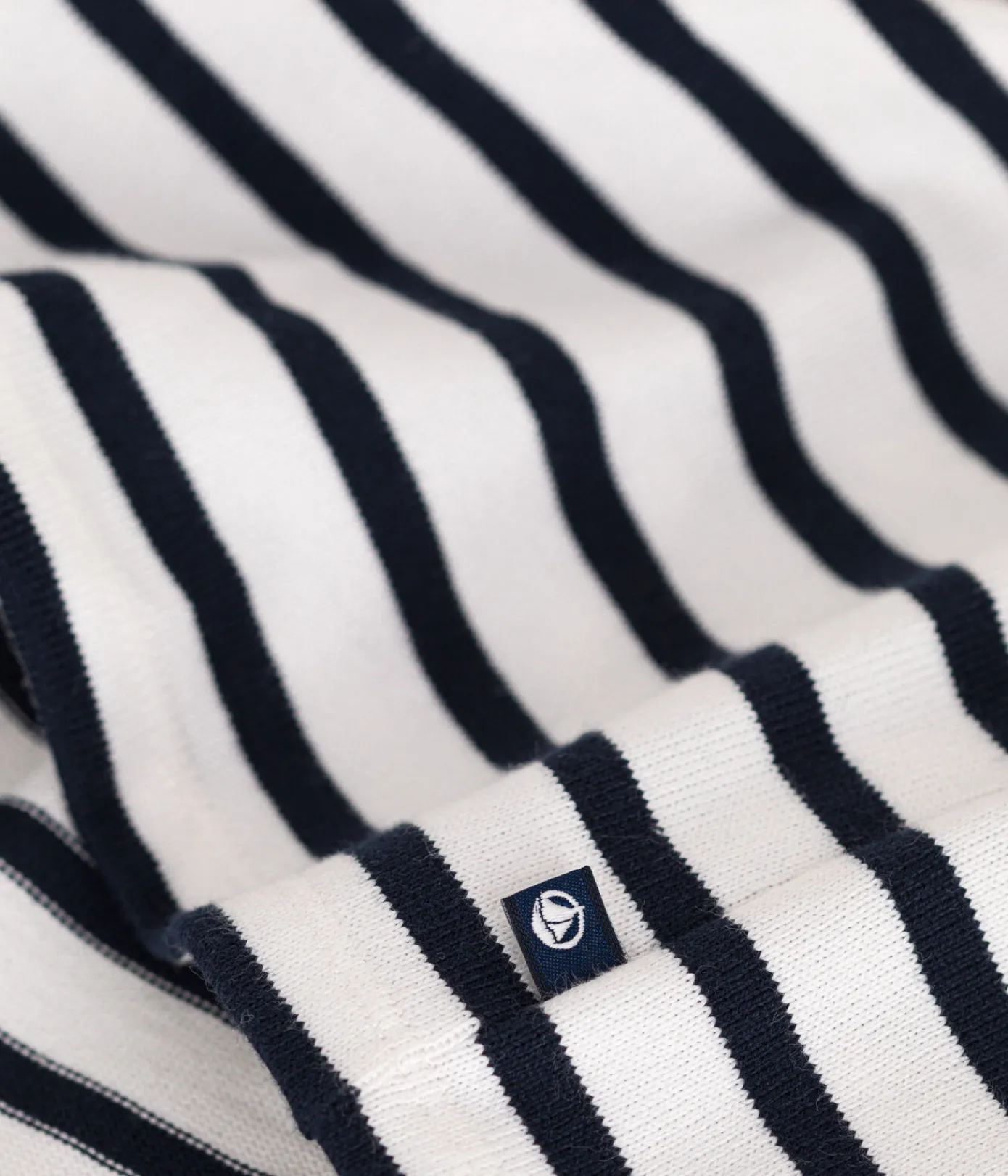 Petit Bateau Kleider*Langärmeliges Baby-Kleid aus dickem Jersey weiss MARSHMALLOW/blau SMOKING