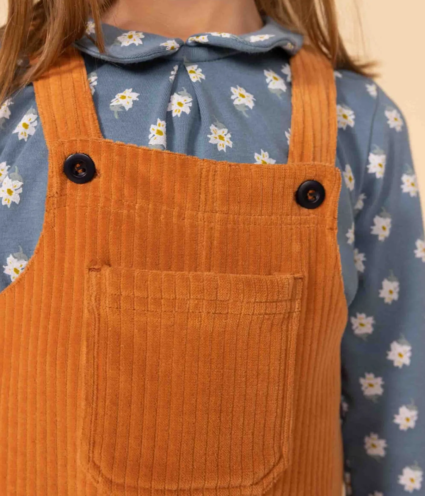 Petit Bateau Kleider, Röcke*Latzkleid aus Cord für Mädchen braun ECUREUIL