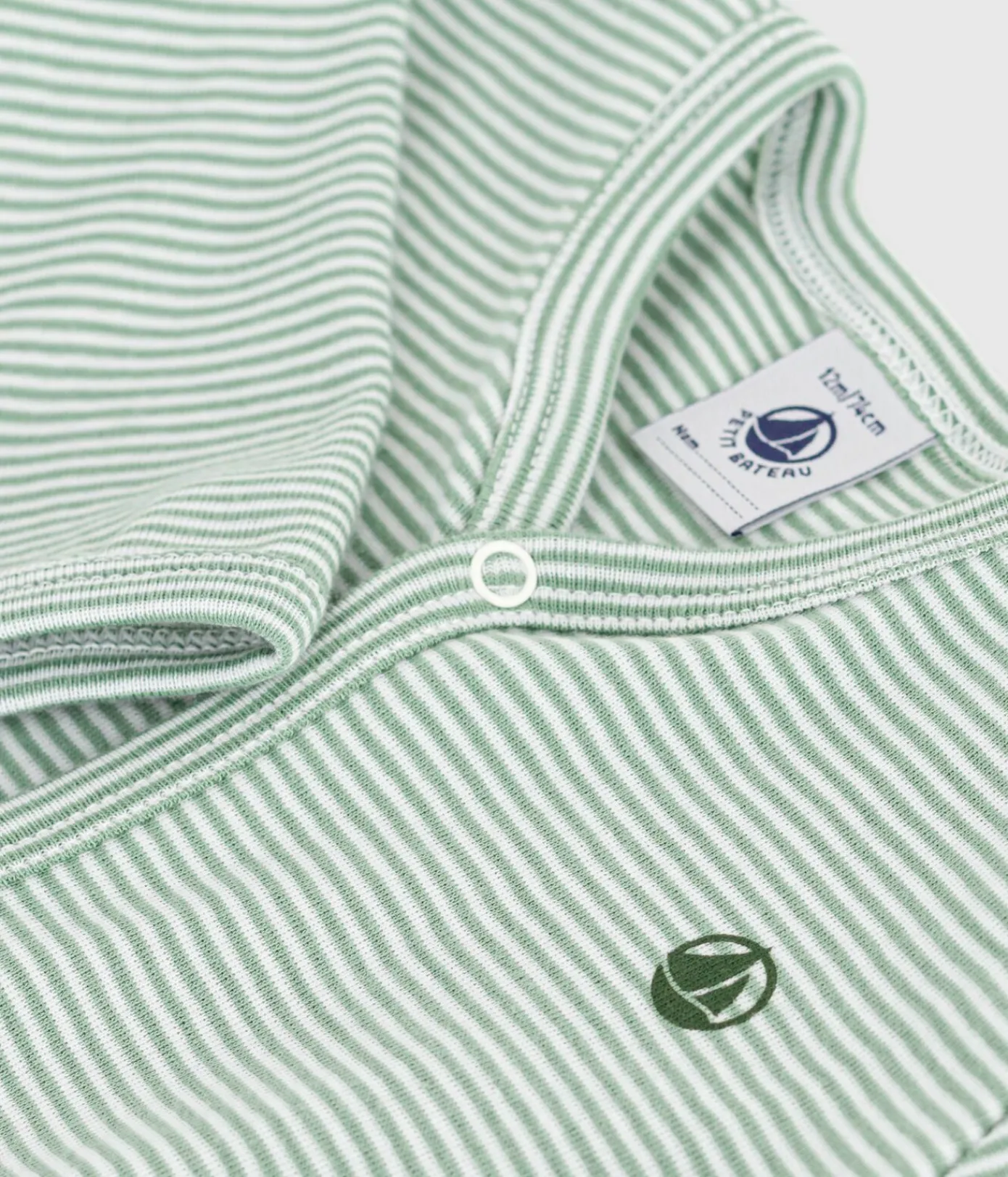 Petit Bateau Schlafanzüge, Strampler*Strampler aus Baumwolle mit Ringelstreifen SAULE/ MARSHMALLOW