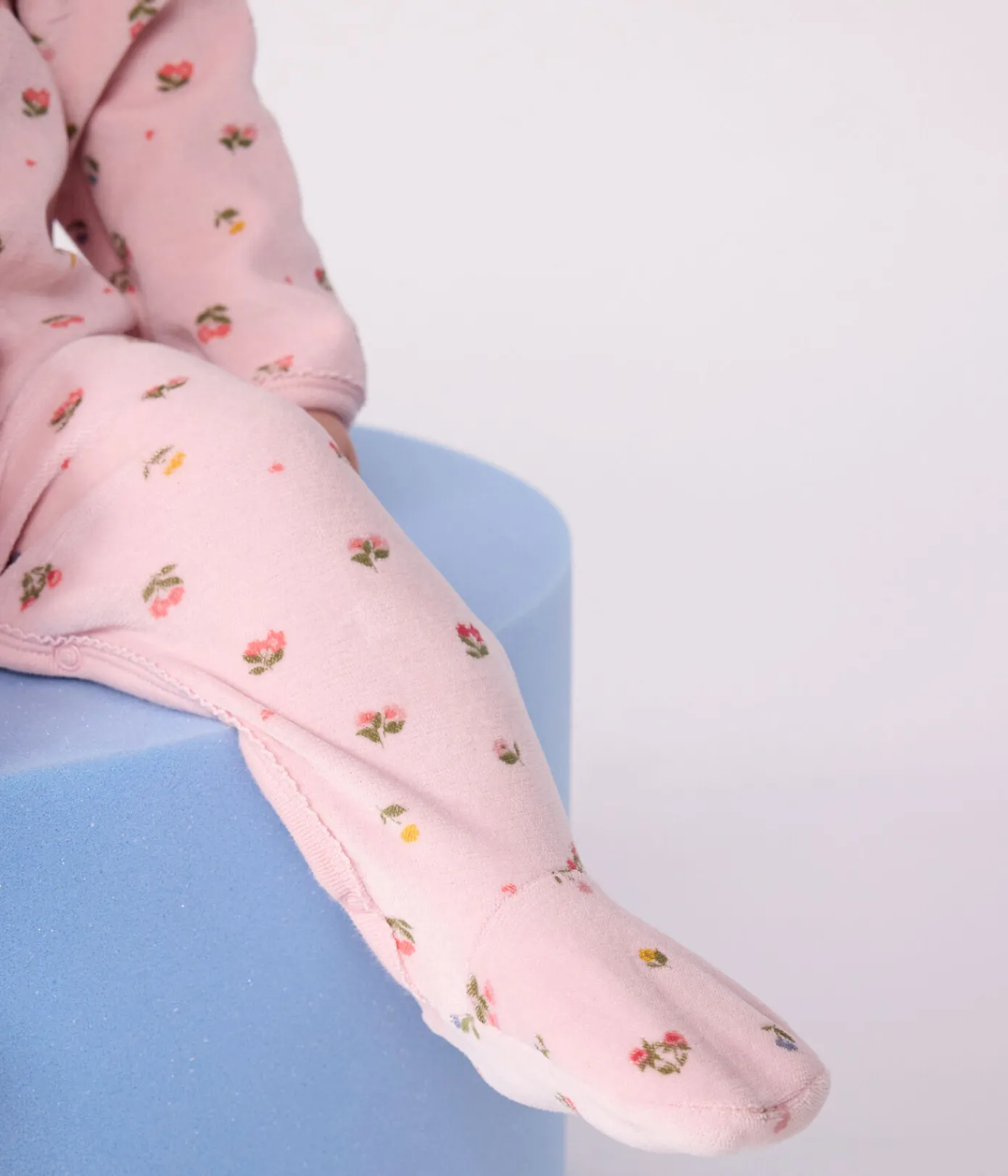 Petit Bateau Schlafanzüge, Strampler*Strampler aus Nicki mit Blumenmotiv rosa JOLI/weiss MULTICO