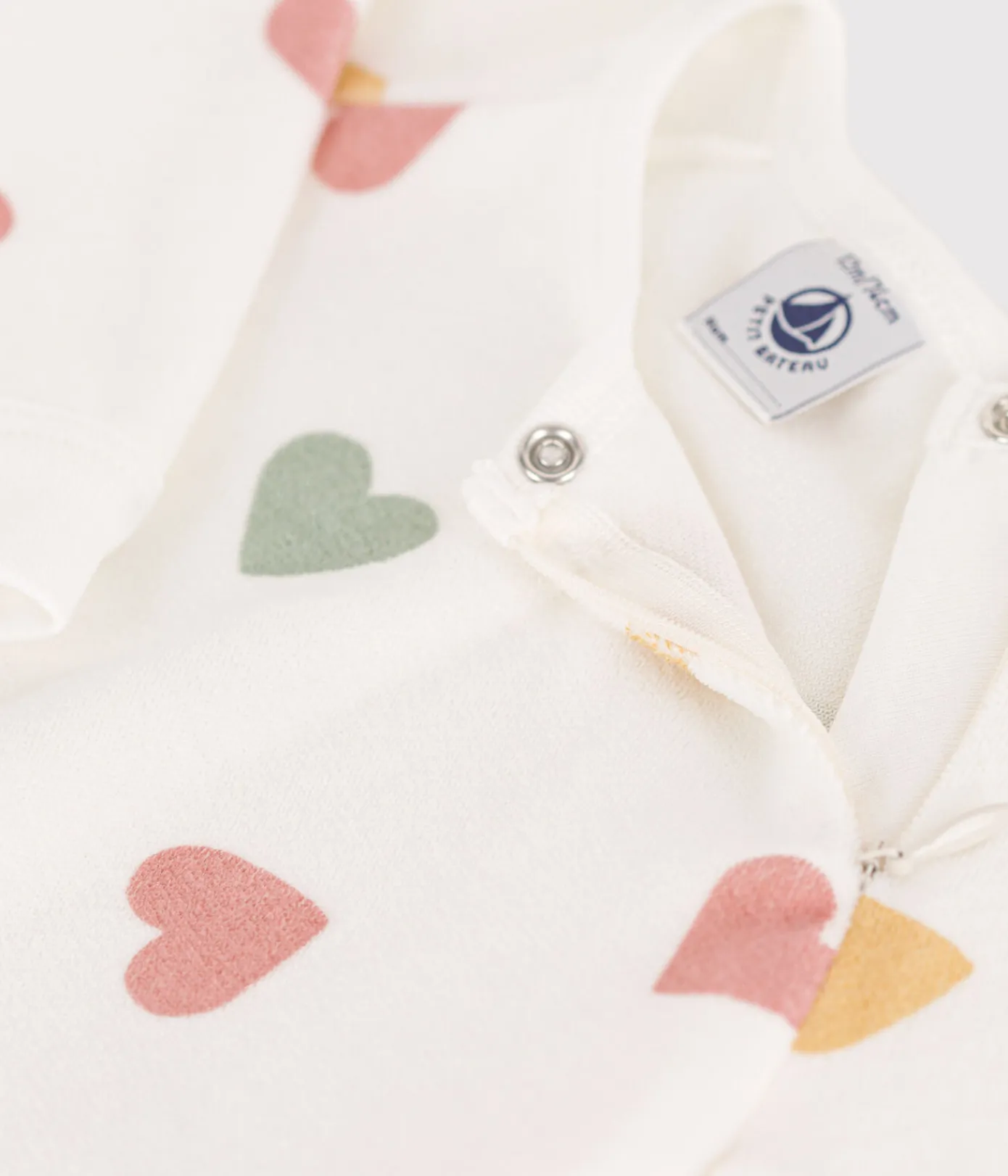 Petit Bateau Schlafanzüge, Strampler*Strampler aus Nicki mit bunten Herzen weiss MARSHMALLOW/weiss MULTICO