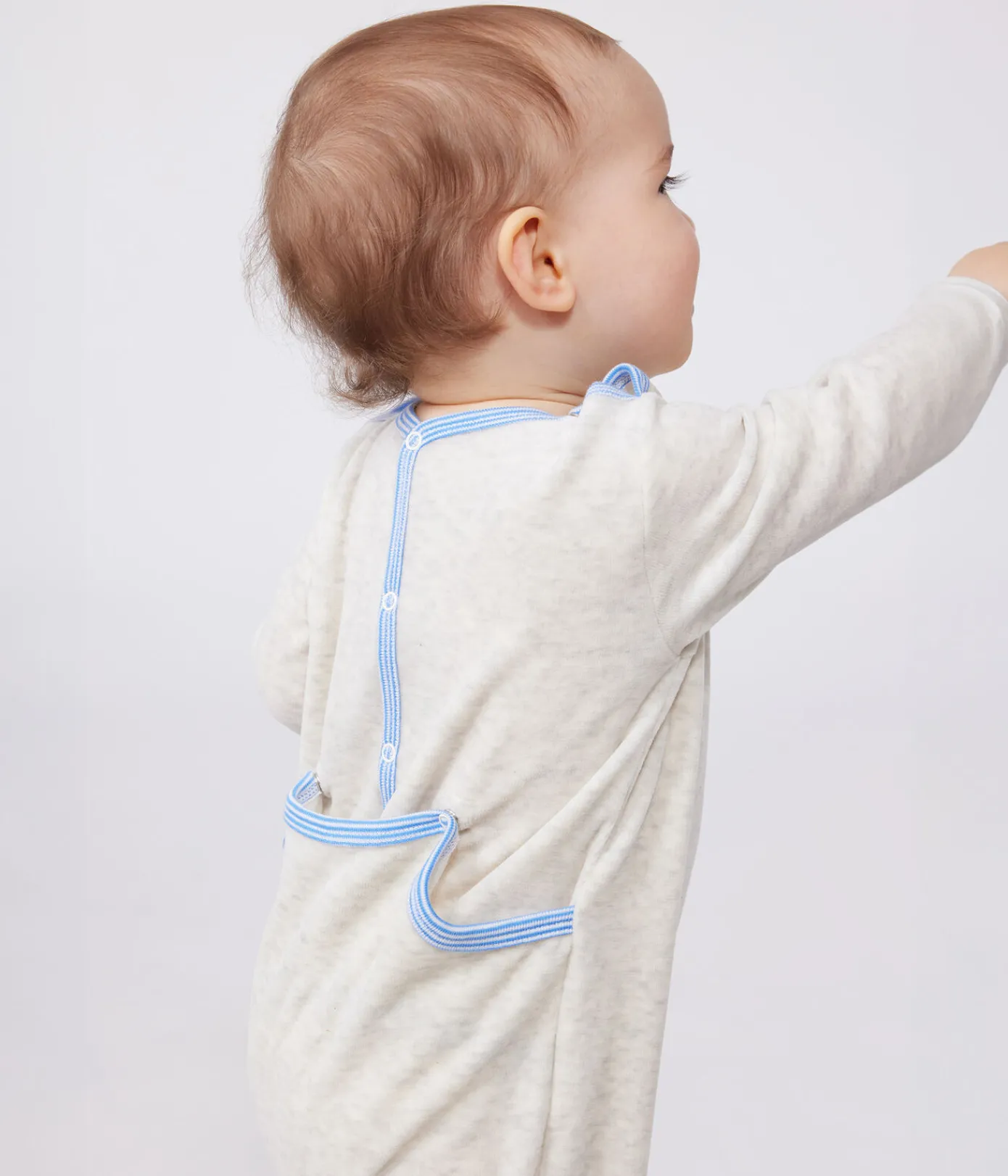 Petit Bateau Schlafanzüge, Strampler*Strampler aus Nicki mit rückseitiger Öffnung beige MONTELIMAR CHINE