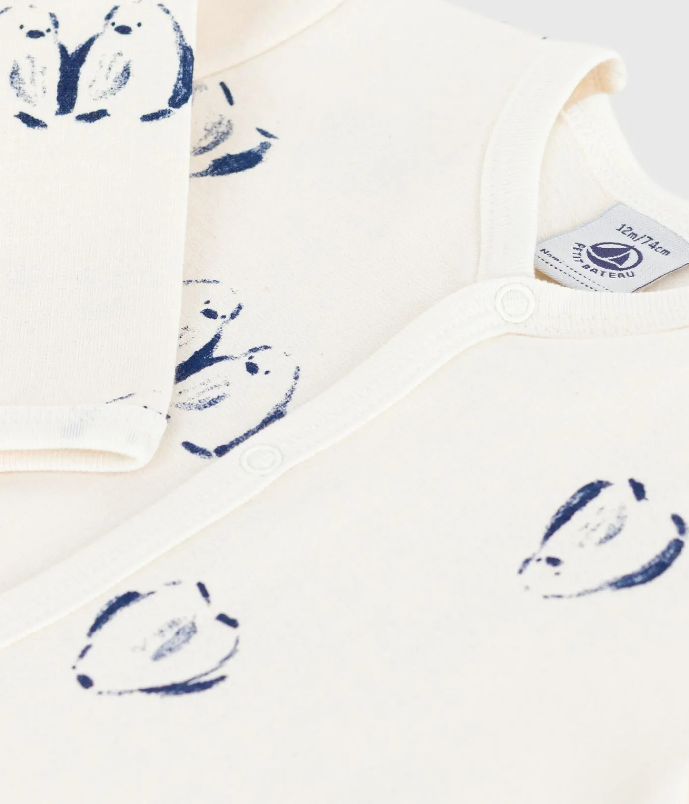 Petit Bateau Schlafanzüge, Strampler*Strampler mit Blütenkragen aus aufgerautem Molton mit Blumenmotiv MILK/ MULTICO