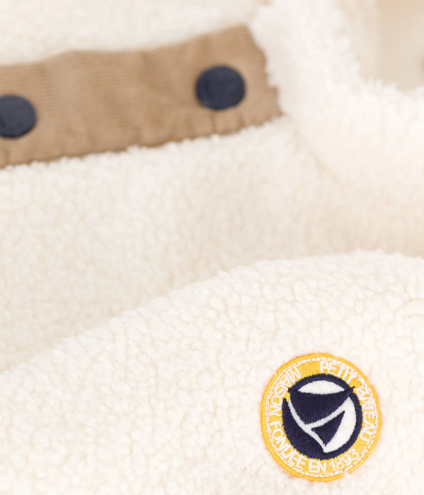 Petit Bateau Jacken, Anoraks*Wattierter Baby-Mantel mit Kapuze aus Sherpa MILK/ MULTICO